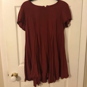 Burgundy dress, very flattering!